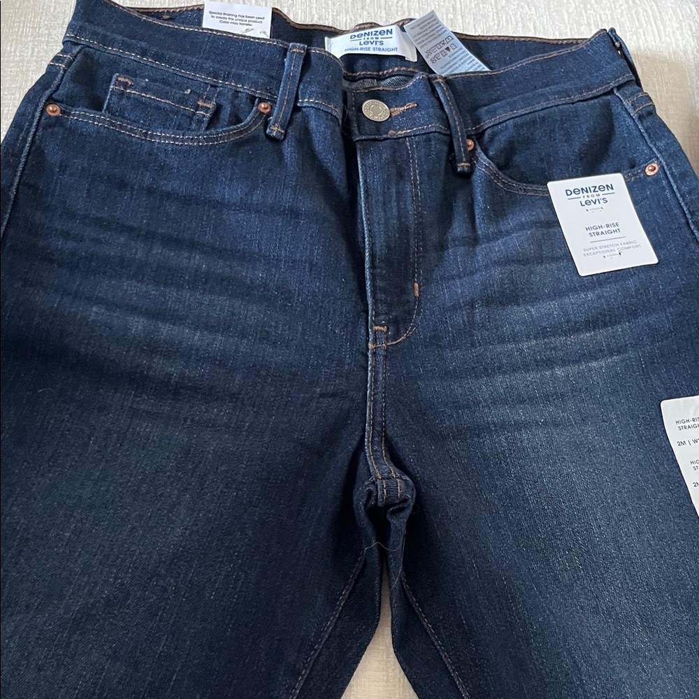 Denizen from Levi's High Rise Deep Blue Jeans - Picture 12 of 16